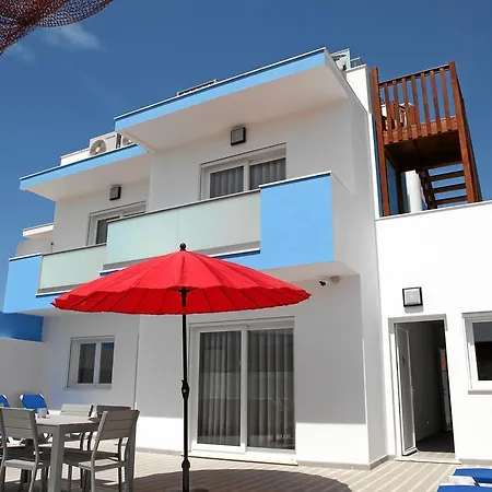 4 Surf בית הארחה בליאל